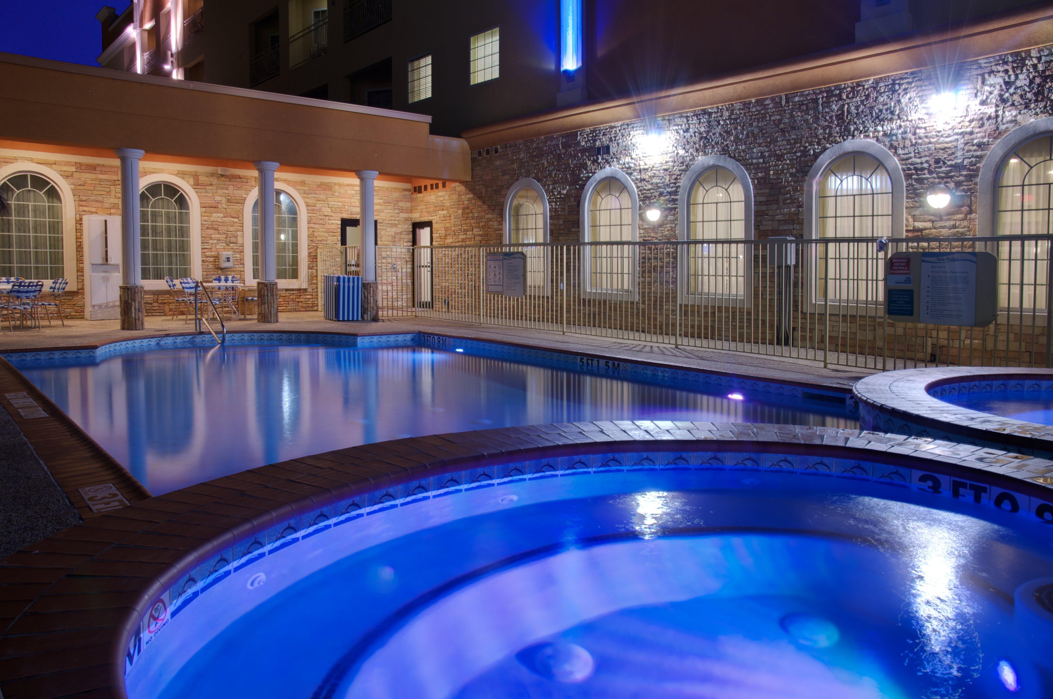 Holiday Inn Express Hotel Galveston West-Seawall By Ihg Exterior foto